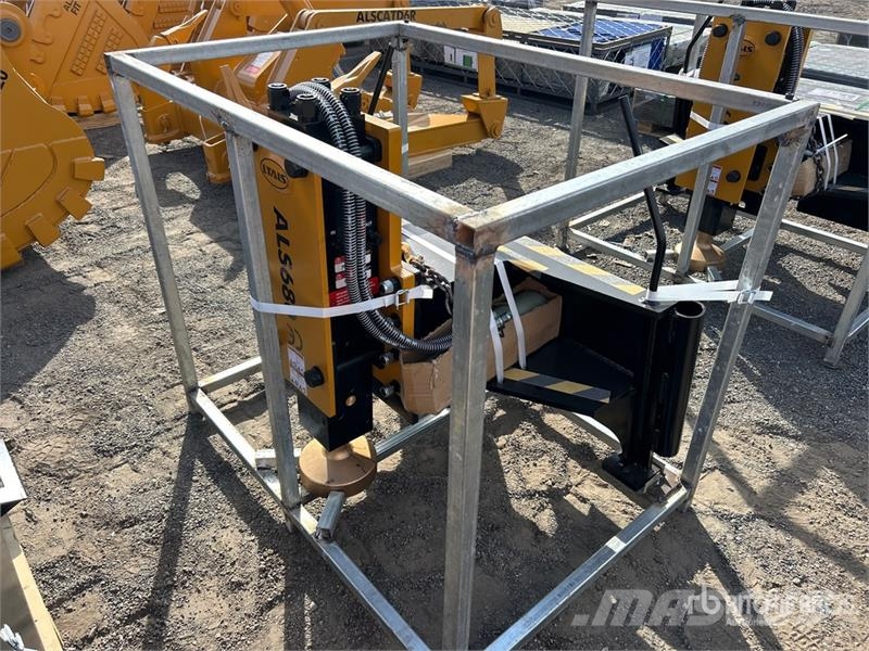  LYALS ALS680 48 in Skid Steer Post Driver (Unused) Attrezzature per recinzioni