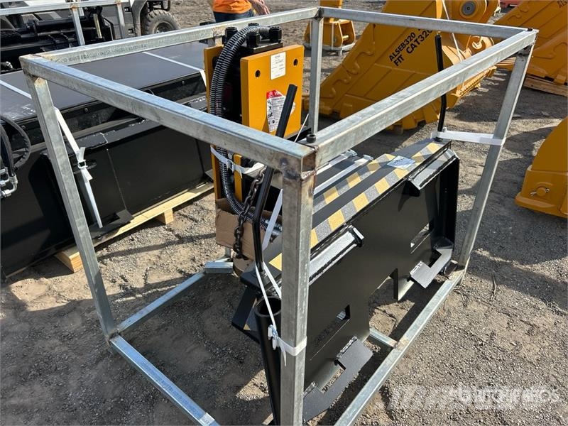  LYALS ALS680 48 in Skid Steer Post Driver (Unused) Attrezzature per recinzioni