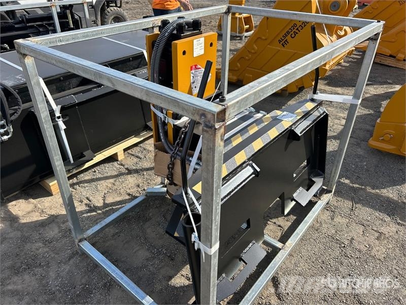  LYALS ALS680 48 in Skid Steer Post Driver (Unused) Attrezzature per recinzioni