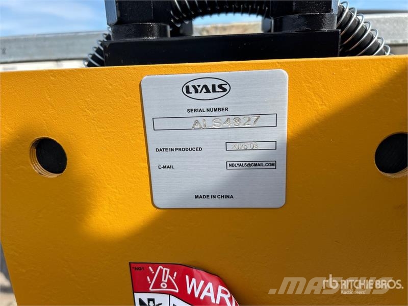  LYALS ALS680 48 in Skid Steer Post Driver (Unused) Attrezzature per recinzioni