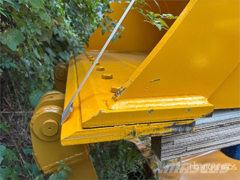  LYALS ALSECB320 63 in Cleanup Excavator Bucket - F دلاء