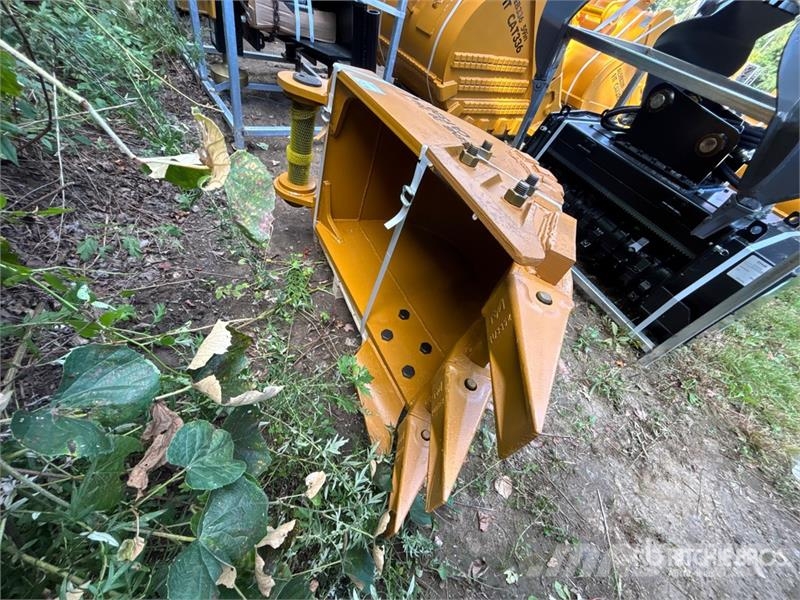 LYALS ALSENB320 27 in Digging Excavator Bucket - F Baldes