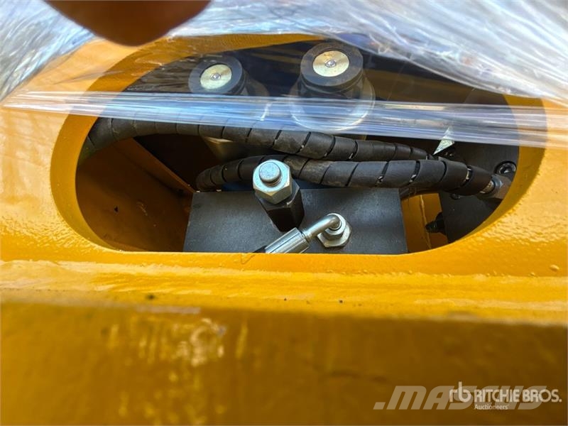 LYALS ALSEOG08 Excavator Grapple - Fits CAT 307/30 Garras