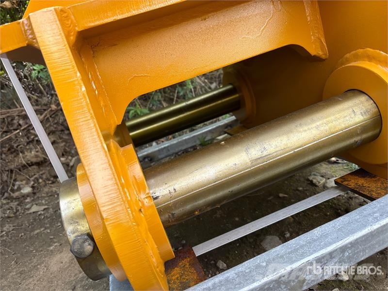 LYALS ALSER20 Excavator Ripper - Fits Cat 320 (Unu Escarificadores