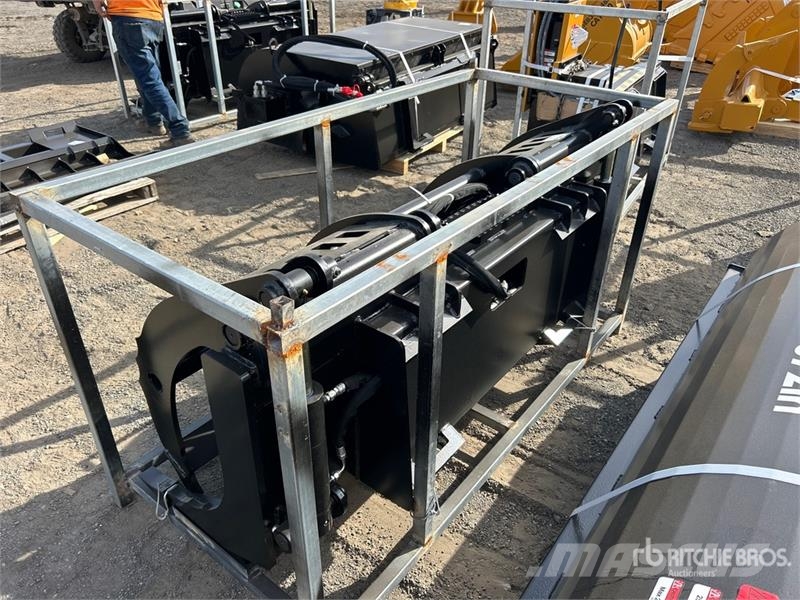  LYALS ZMQ01 72 in Skid Steer Grapple (Unused) خطاطيف