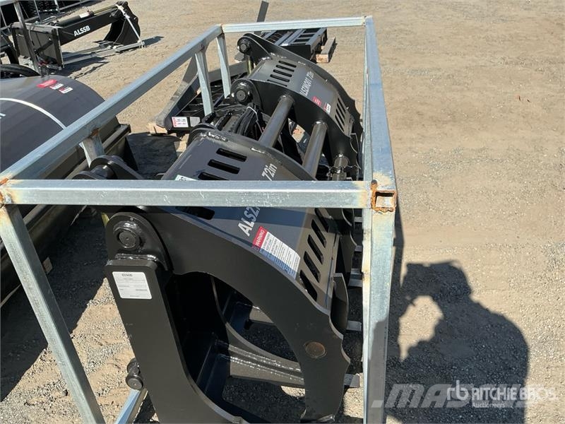  LYALS ZMQ01 72 in Skid Steer Grapple (Unused) خطاطيف