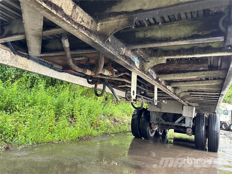 MAC 48 ft Tri/A Live Bottom Trailer Schuifvloeropleggers