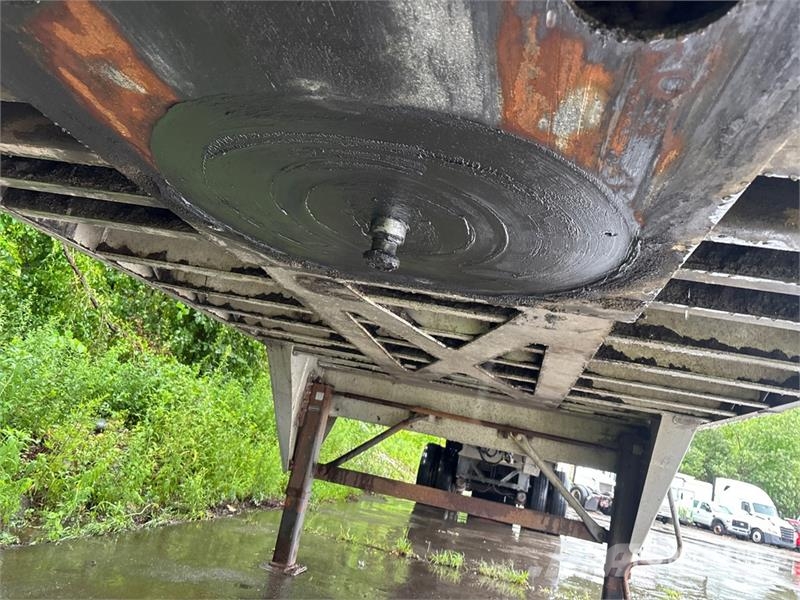MAC 48 ft Tri/A Live Bottom Trailer Schuifvloeropleggers