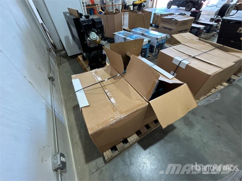 MAC of (2) MAC 5200 3 hp Air Compressor Compressors