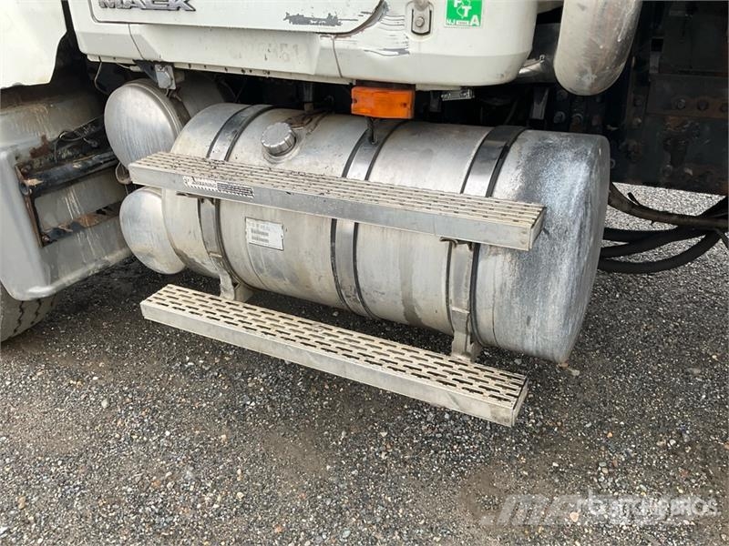 Mack CTP713 Granite 8x4 Tri/A Dump Truck Tipper trucks