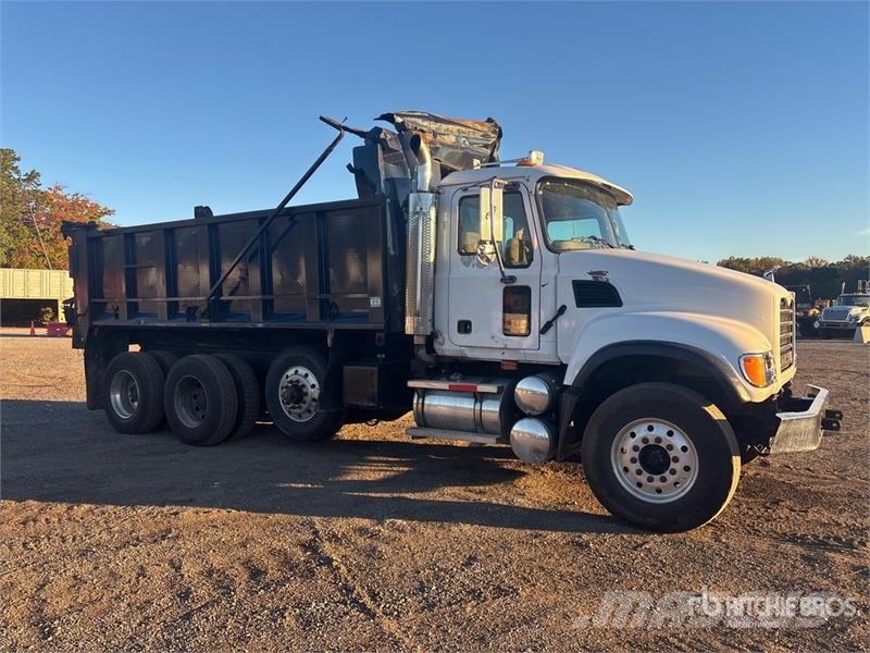 Mack CV713 Granite Грузовики-Самосвалы