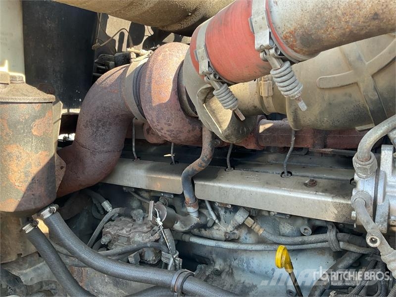 Mack CX613 Autotractoare