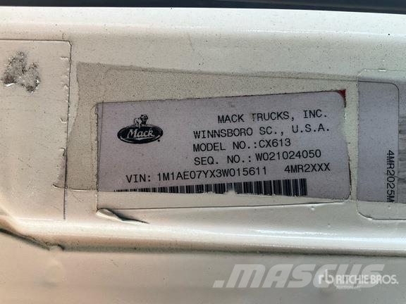 Mack CX613 Autotractoare