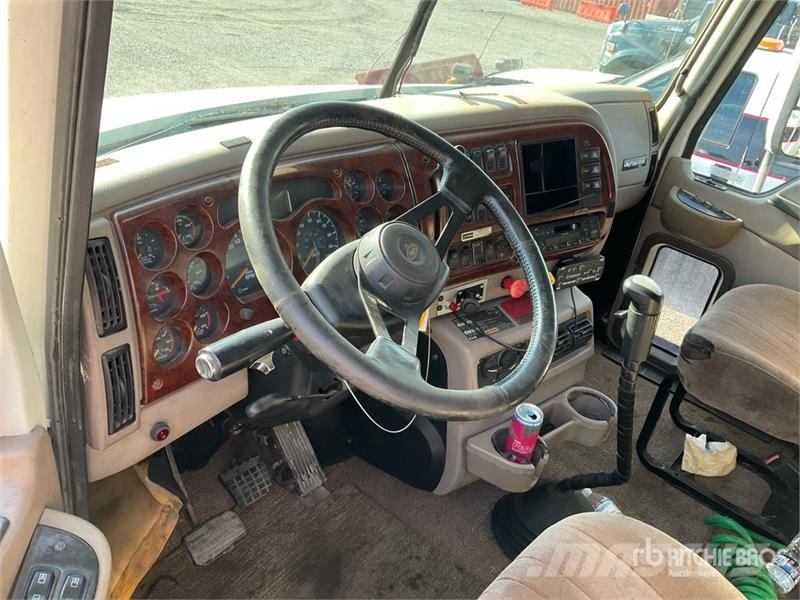 Mack CX613 Autotractoare