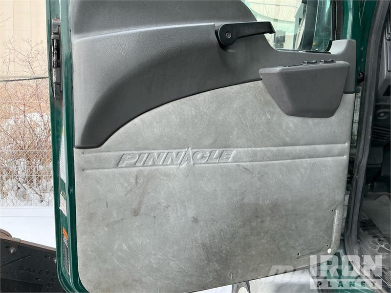 Mack CXU612 Dragbilar