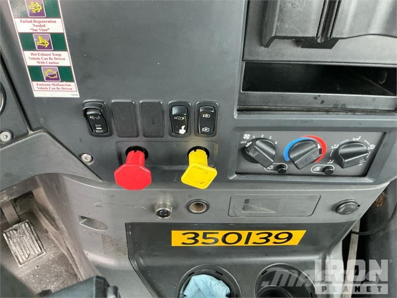 Mack CXU612 Dragbilar