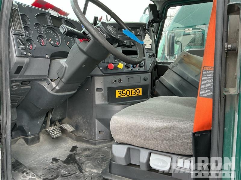 Mack CXU612 Dragbilar