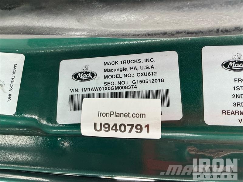 Mack CXU612 Dragbilar