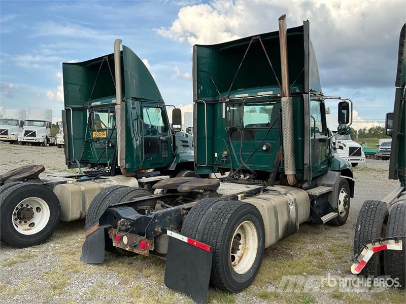 Mack CXU612 Dragbilar