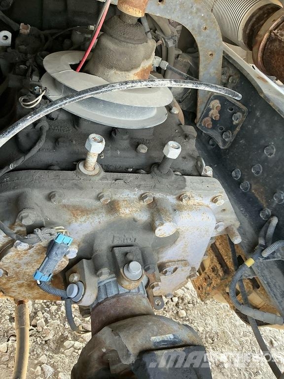 Mack CXU613 Vilcēji