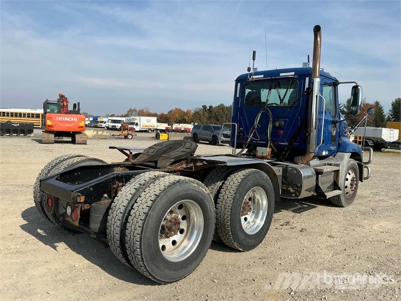 Mack CXU613 Vilcēji