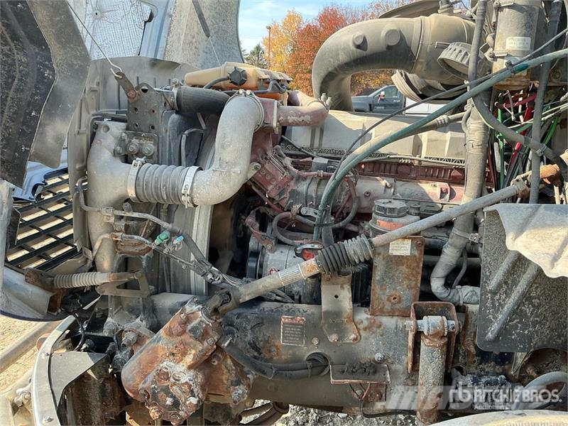 Mack CXU613 Vilcēji