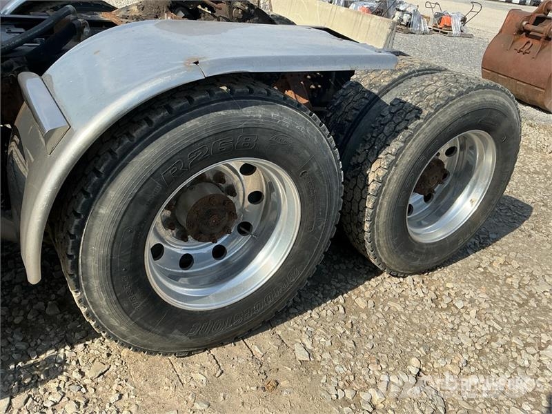 Mack CXU613 Vilcēji