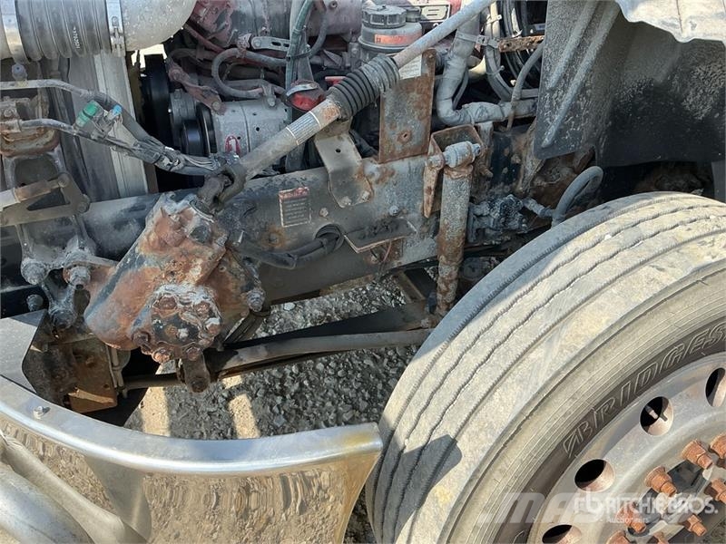Mack CXU613 Vilcēji