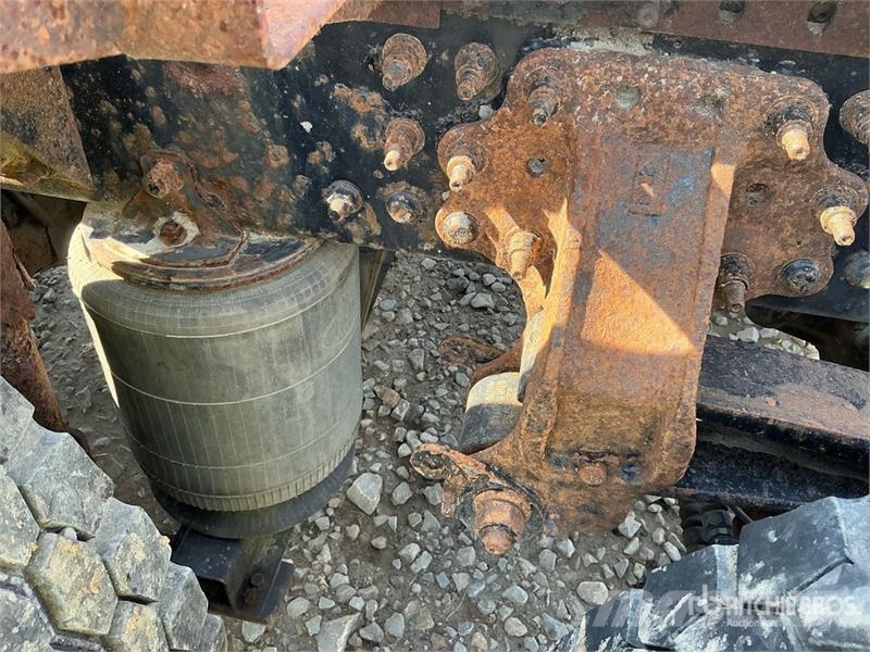 Mack CXU613 Vilcēji