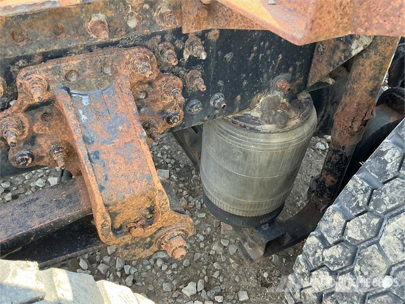 Mack CXU613 Vilcēji
