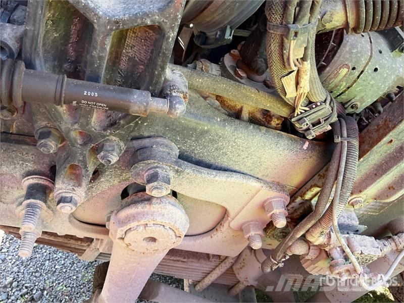 Mack GR64F 8x4 Tri/A Dump Truck (Inoperable) Kiper tovornjaki