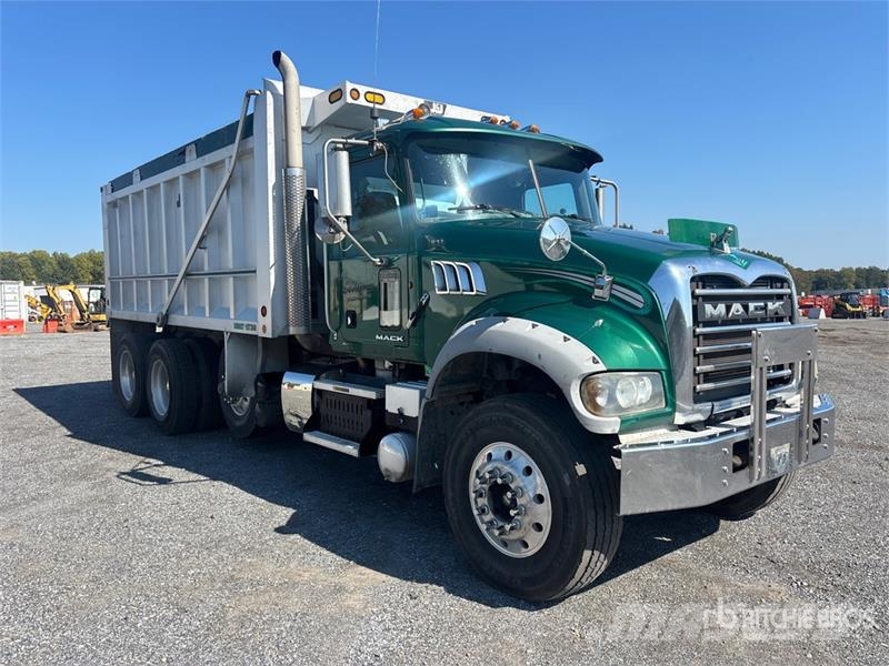 Mack GU713 Самоскиди