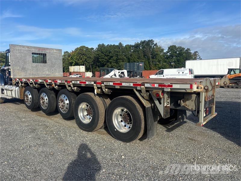 Mack GU713 Granite 12x4 Flatbed Truck Madelautod