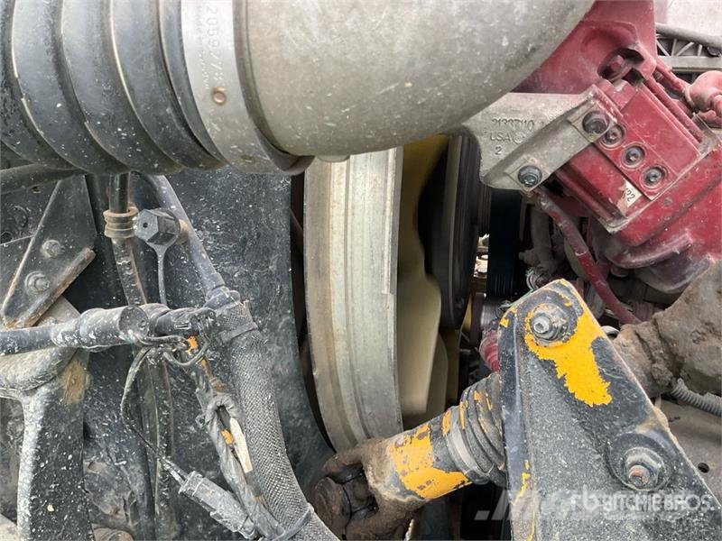 Mack GU713 Granite 8x4 Tri/A Dump Truck Tipper trucks