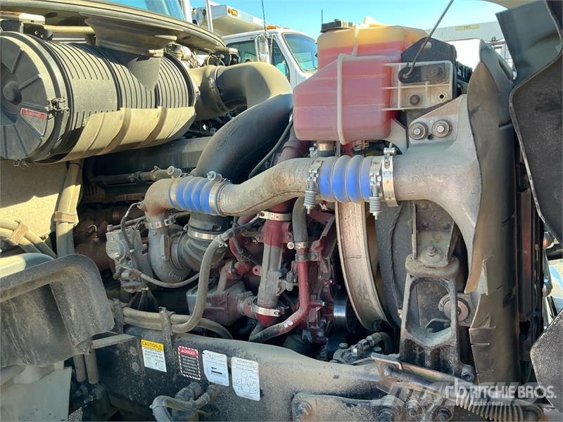 Mack GU713 Granite 8x4 Tri/A Day Cab Truck Tractor Trekkers