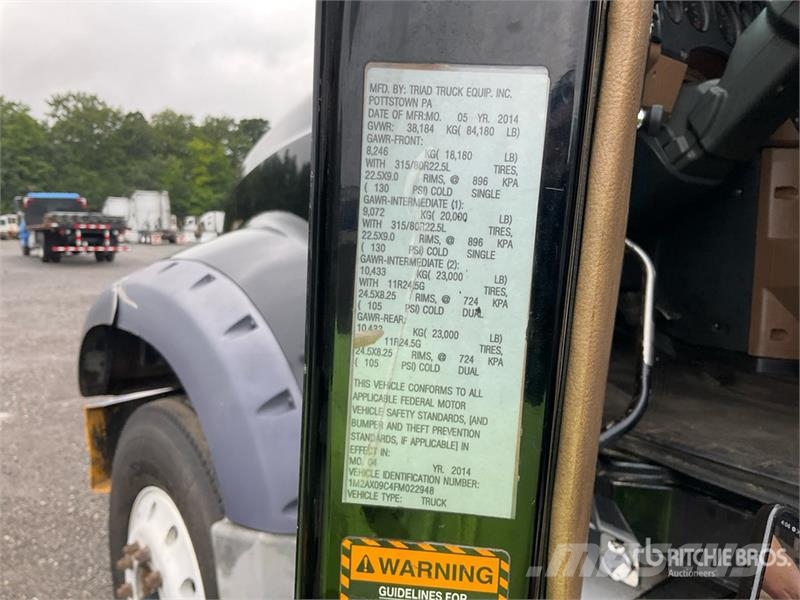 Mack GU713 Granite 8x4 Tri/A Dump Truck Tipper trucks