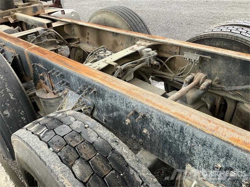 Mack GU713 Granite 8x4 Tri/A Dump Truck Tipper trucks