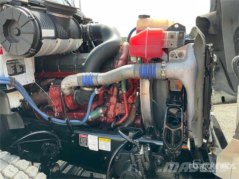 Mack GU813 Granite Roll-Off Truck Hidroliftli kamyonlar