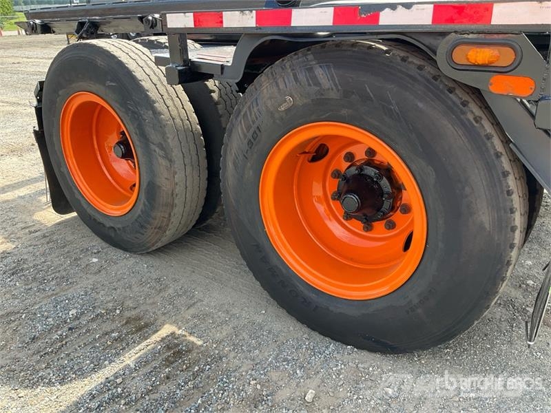 Mack GU813 Granite Roll-Off Truck Hidroliftli kamyonlar