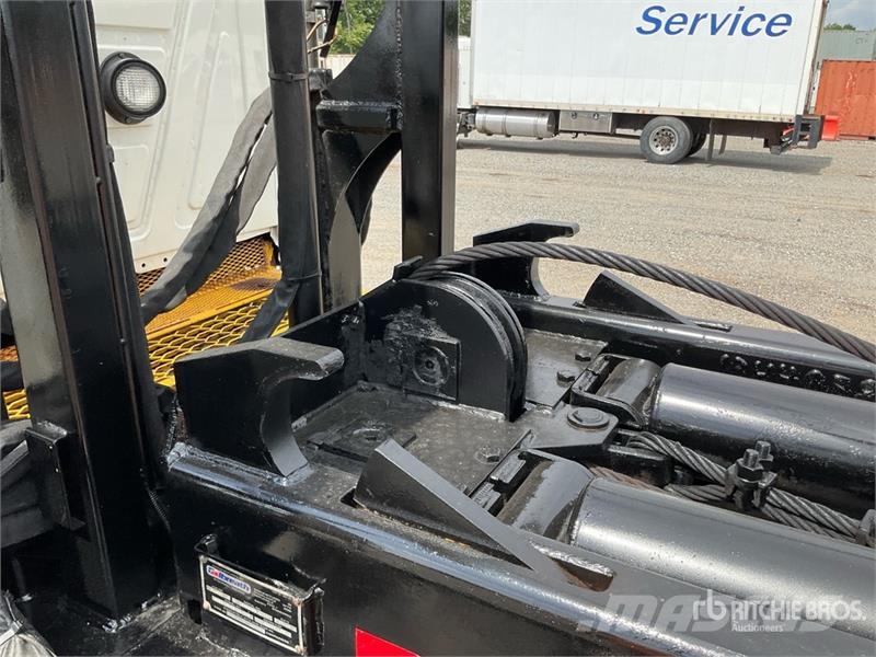 Mack GU813 Granite Roll-Off Truck Hidroliftli kamyonlar