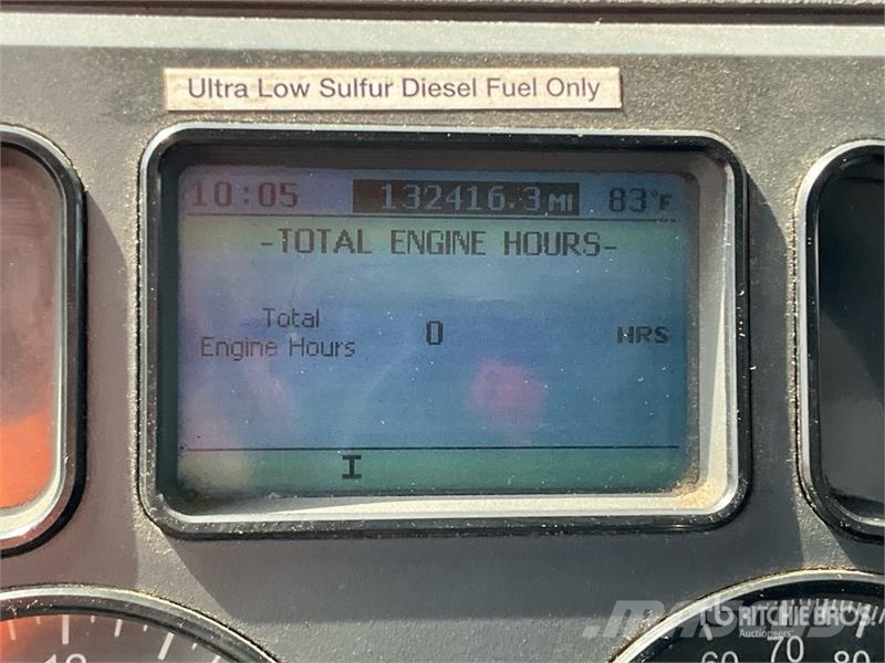 Mack GU813 Granite Roll-Off Truck Hidroliftli kamyonlar