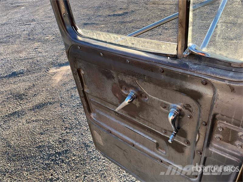Mack RD686S Camiones bañeras basculantes o volquetes