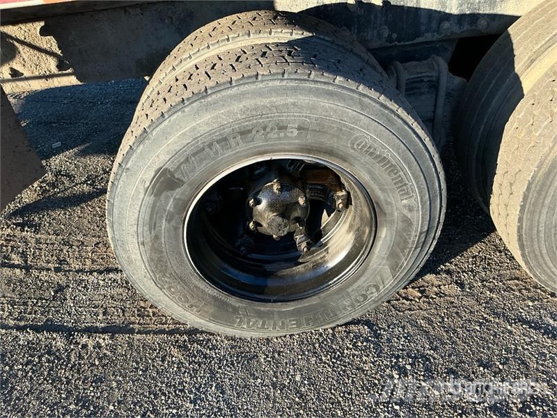 Mack RD686S Camiones bañeras basculantes o volquetes