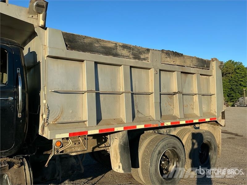 Mack RD686S Camiones bañeras basculantes o volquetes