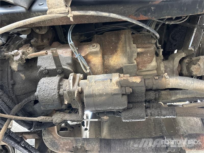 Mack RD688 Самоскиди