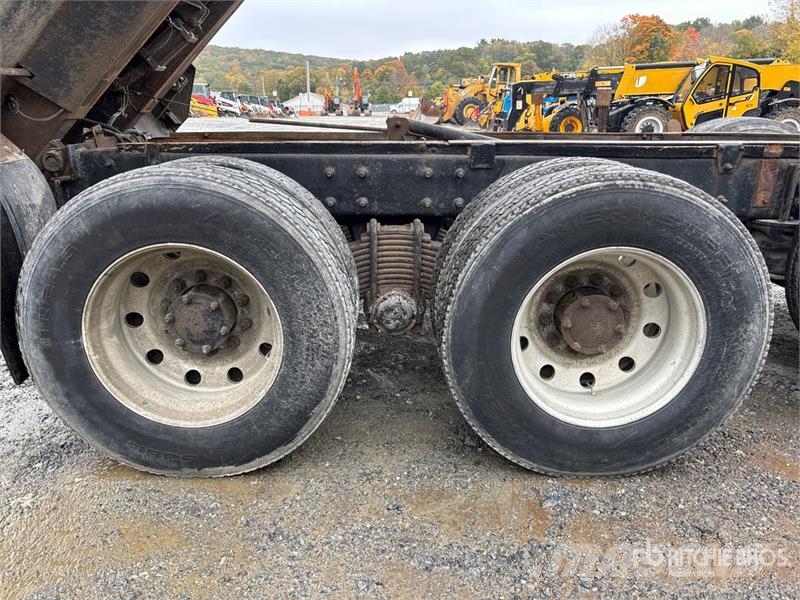 Mack RD688 Самоскиди