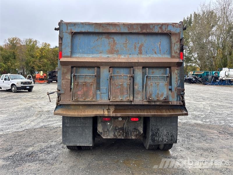 Mack RD688 Самоскиди