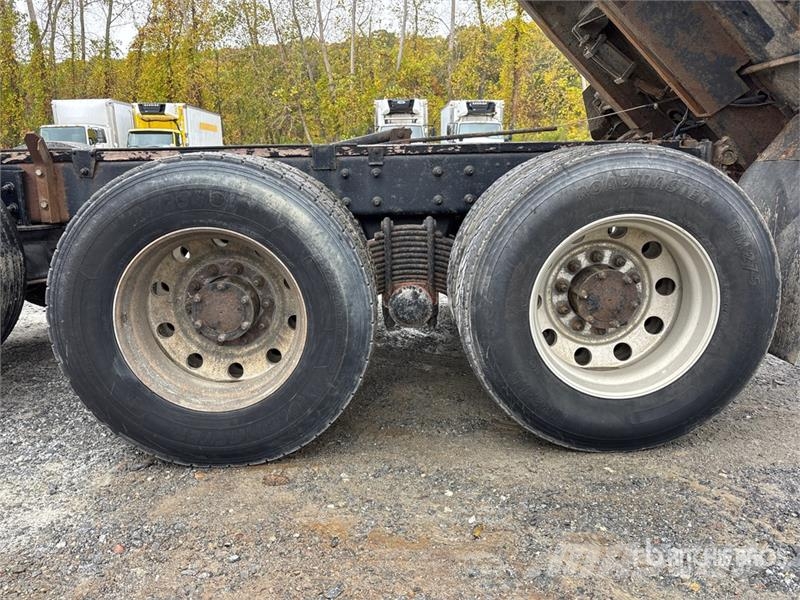 Mack RD688 Самоскиди