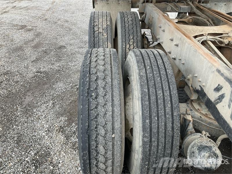 Mack RD688S Tippbil