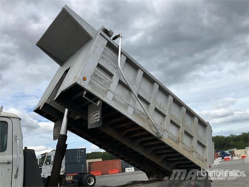 Mack RD688S Tippbil